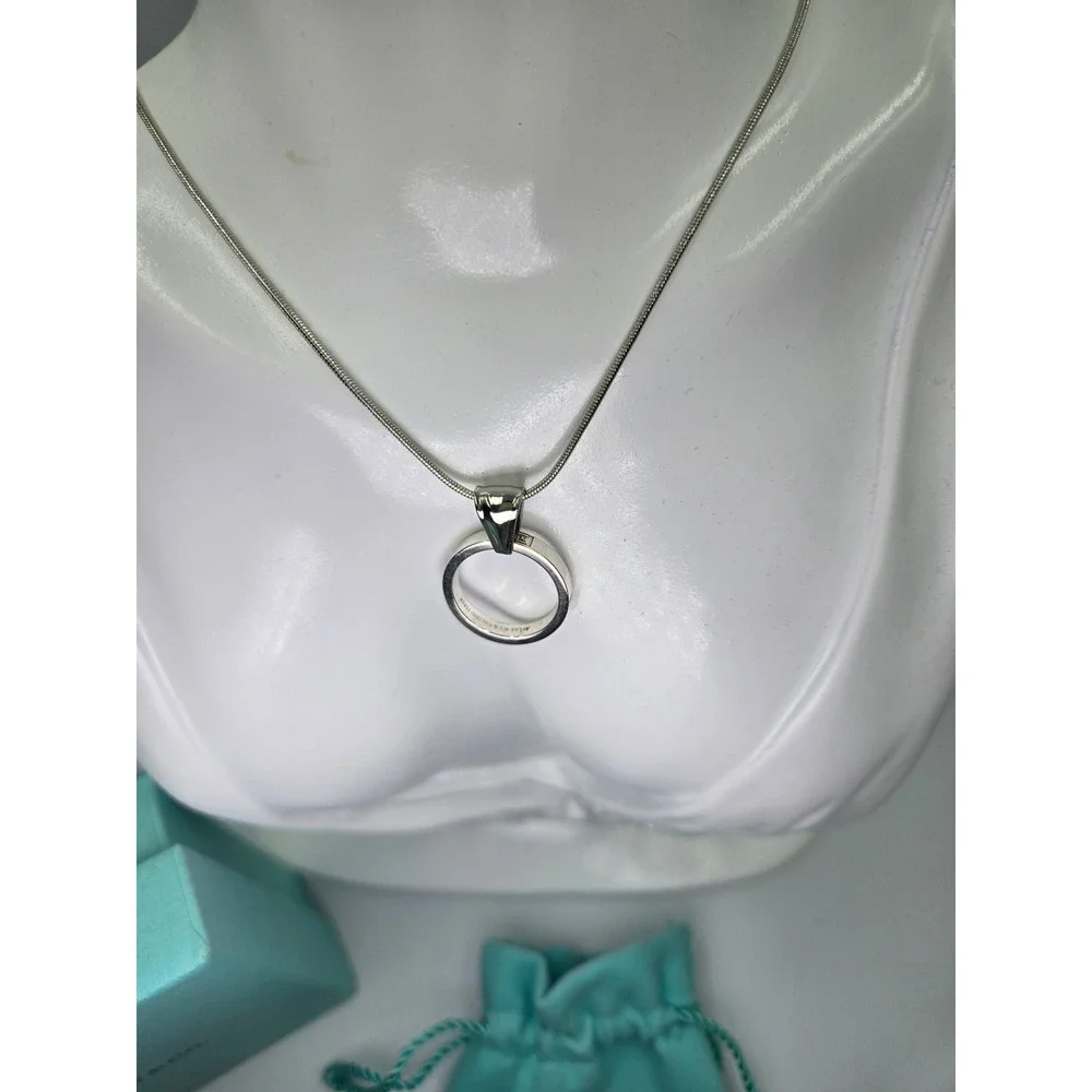 Tiffany Co Sterling Silver Atlas Ring Size 5 On Unbranded Chain